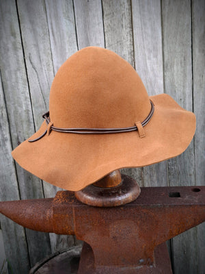 Whiskey Mungbean hat