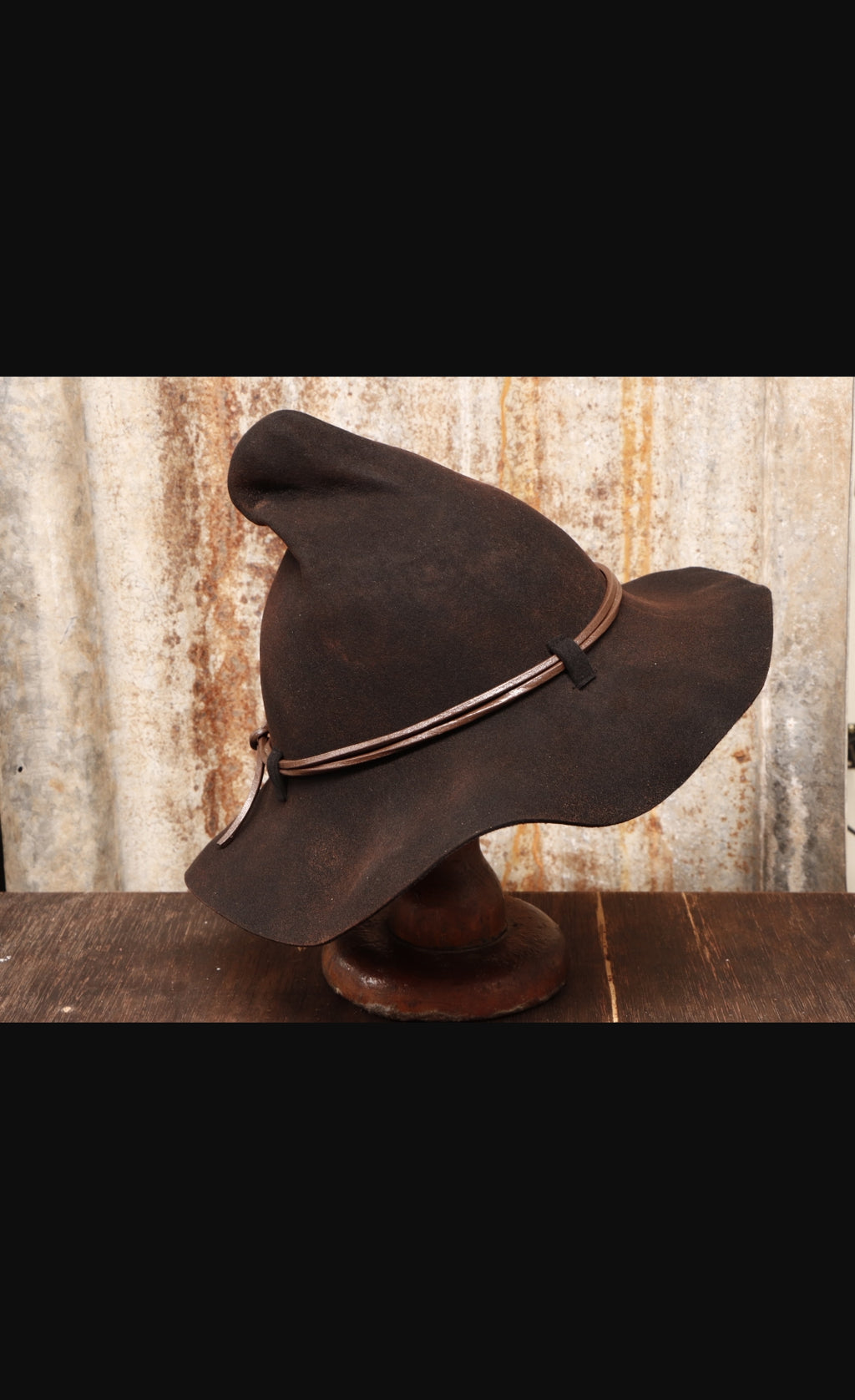 Aged BlackGnome Hat